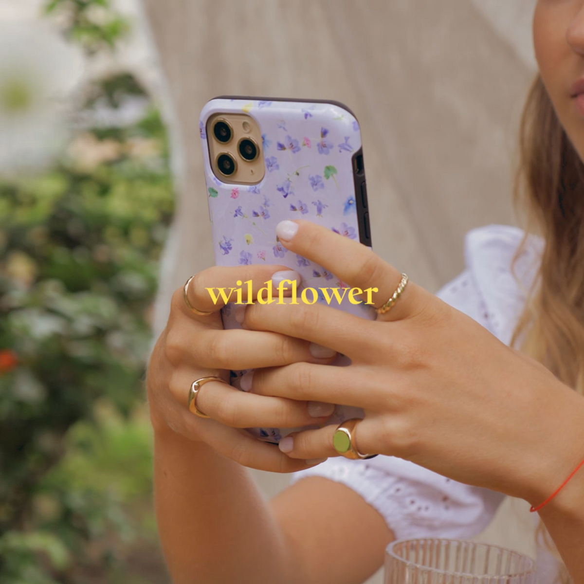 Wildflower - Xiaomi 17 Ultra Case